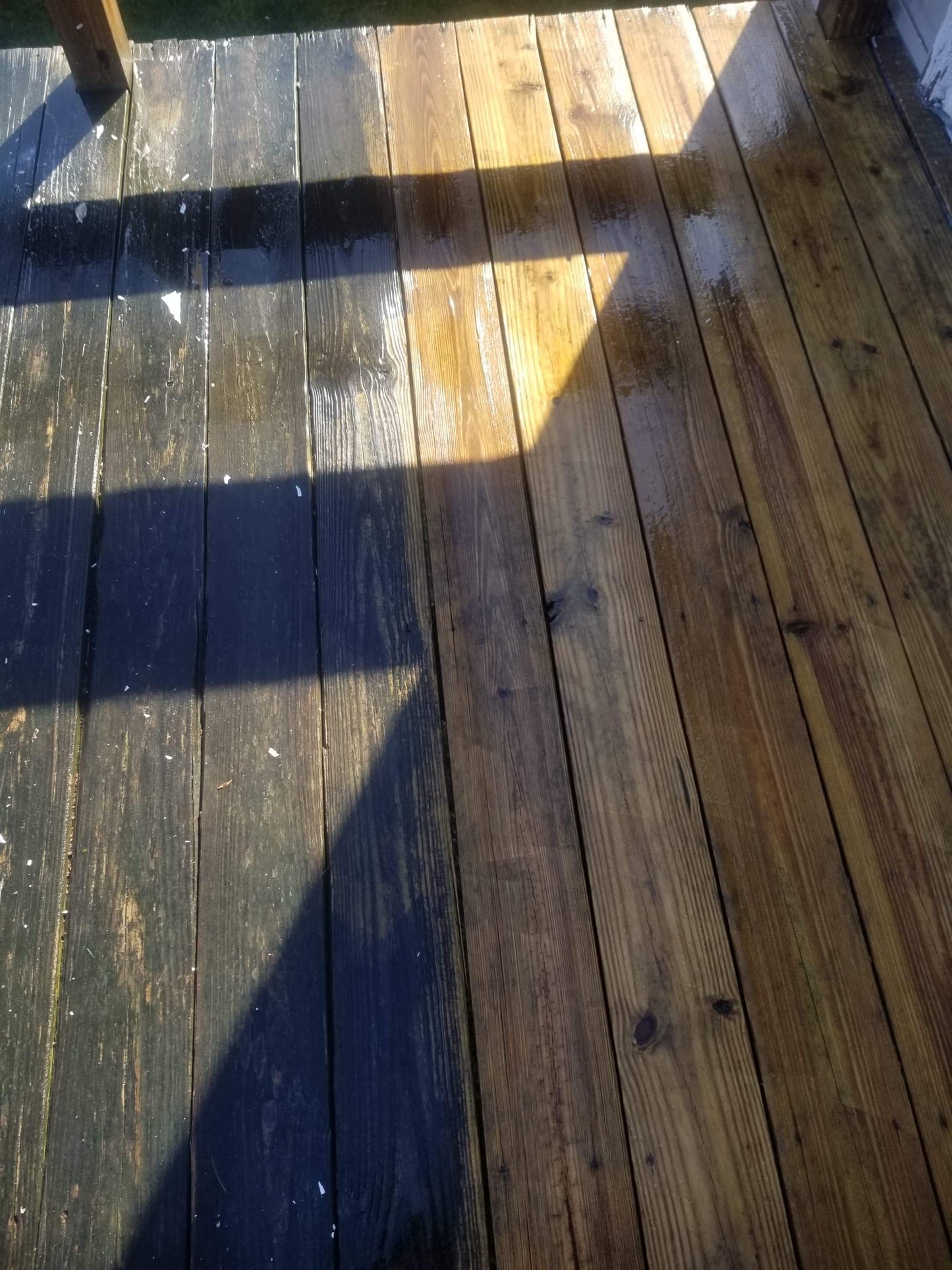 Deck Magic Super Concentrated Wood Re-Newer, Cleaner and Refresher Gallon Size