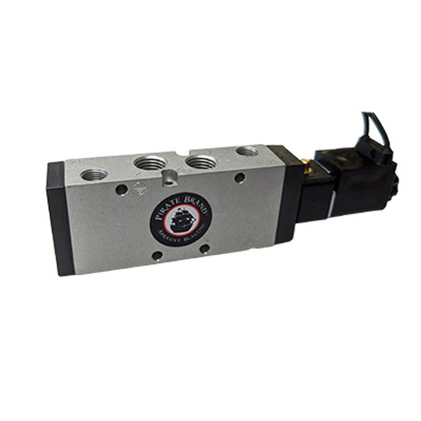 Replaces Graco© Ecoquip© 17K054 Valve, pilot, 4-way, pneumatic, 12 vdc