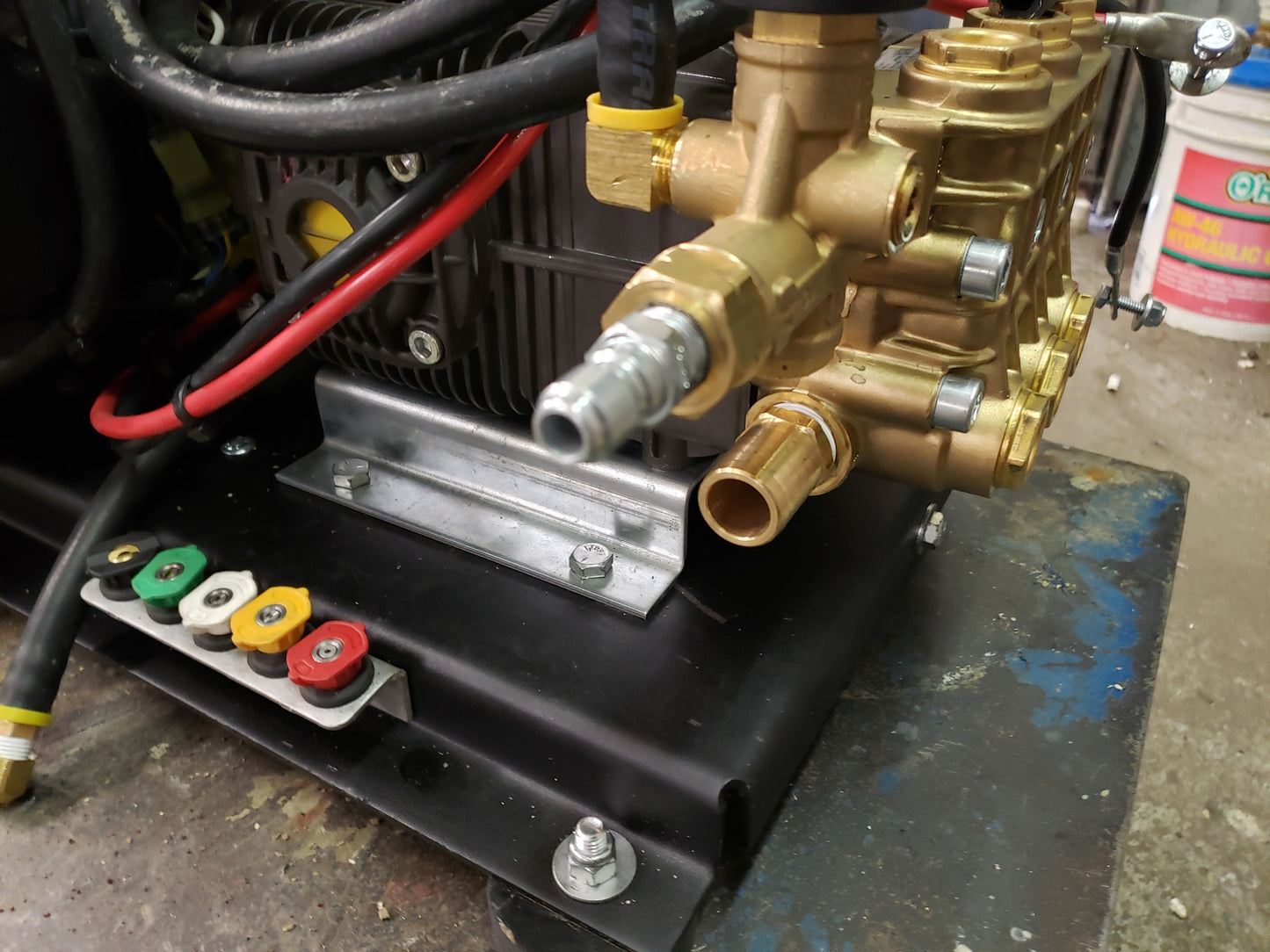 Skid Mount 3500 PSI 8 GPM Honda GX690 AR Pump Cold Water Softwash Style Pressure